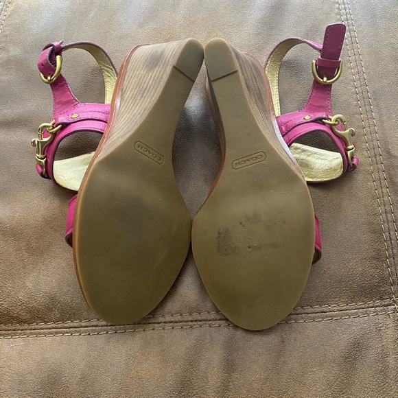 Wedge Sandle - Picture 4 of 4